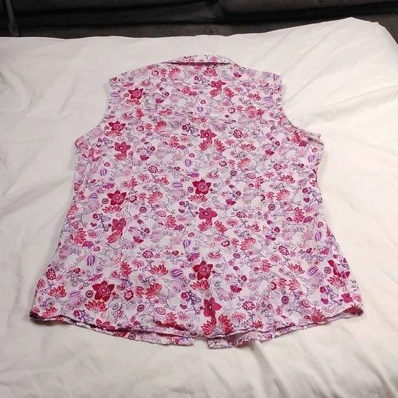 Bit & Bridle women's large sized sleeveless blouse - Picture 7 of 9